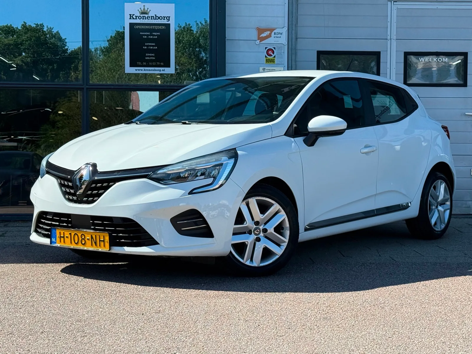 Renault Clio (2020) — foto 1