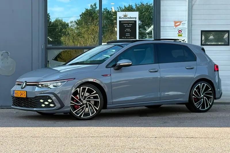 Volkswagen Golf (2021)