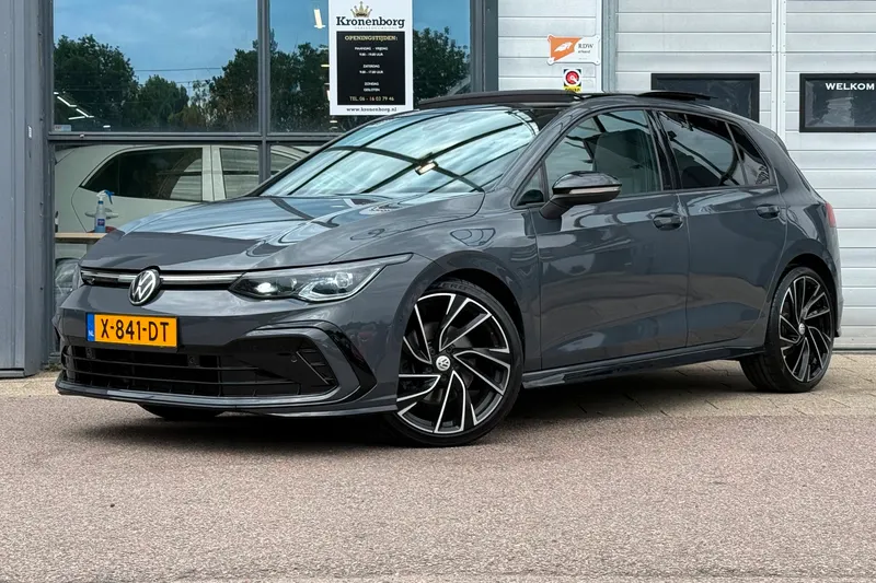 Volkswagen Golf (2021)