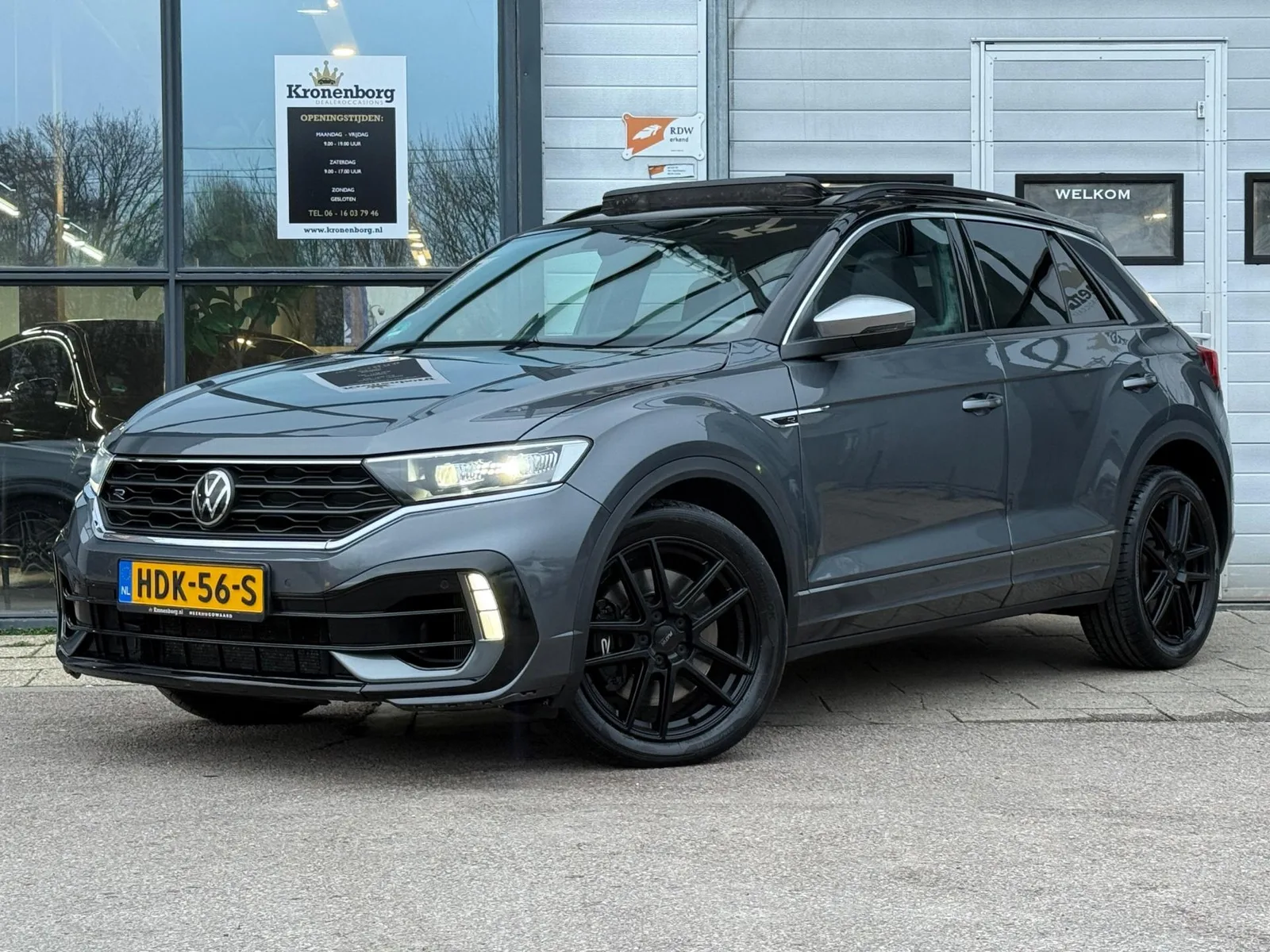 Volkswagen T-Roc (2022) — foto 1