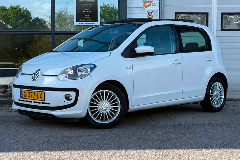 Volkswagen Up! (2016)
