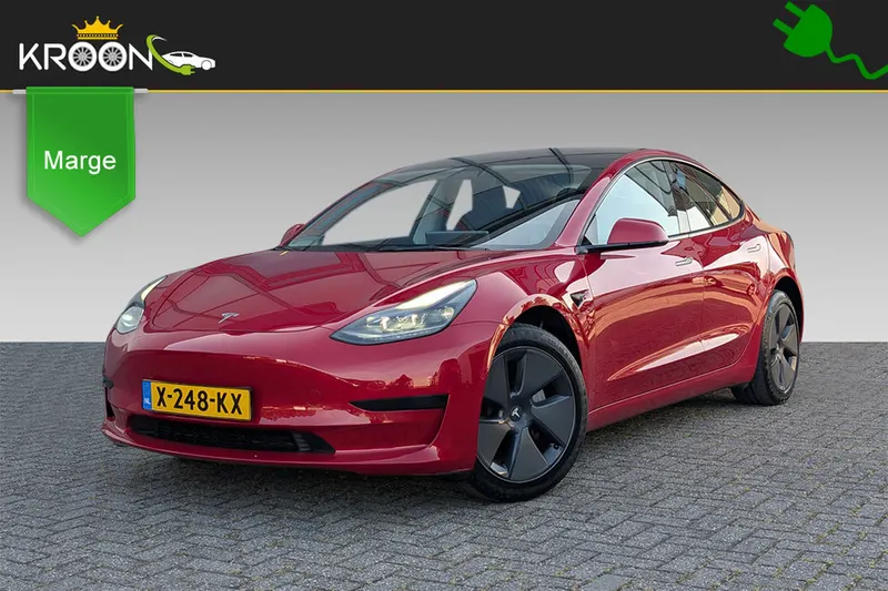 Tesla Model 3 (2021)