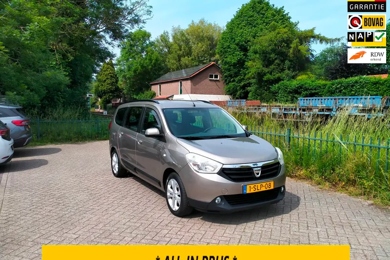 Dacia Lodgy (2013)