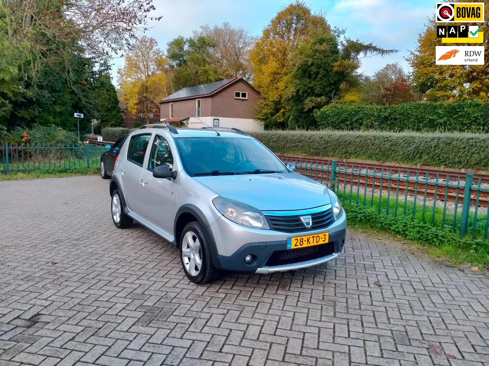 Dacia Sandero (2010) — foto 1
