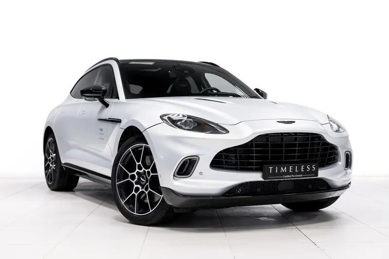 Aston Martin DBX (2021)