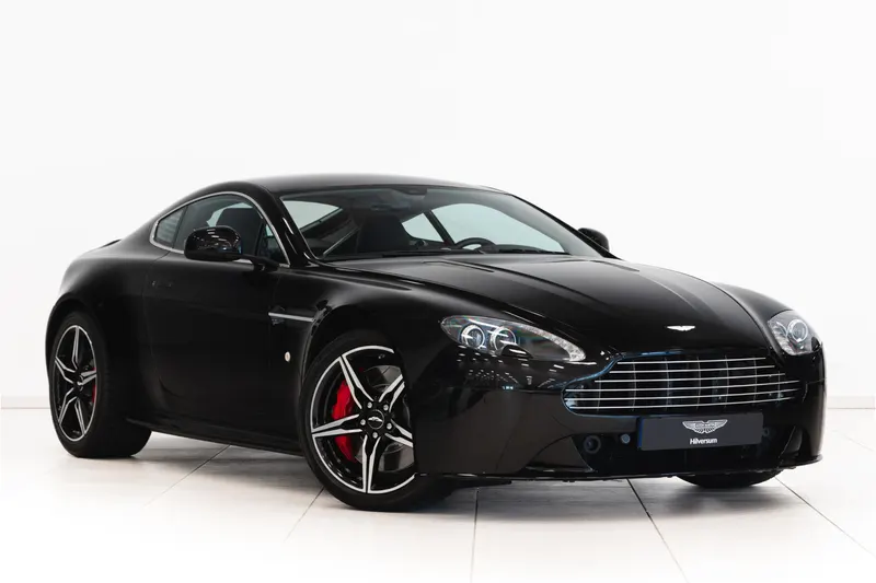 Aston Martin V8 Vantage (2017)