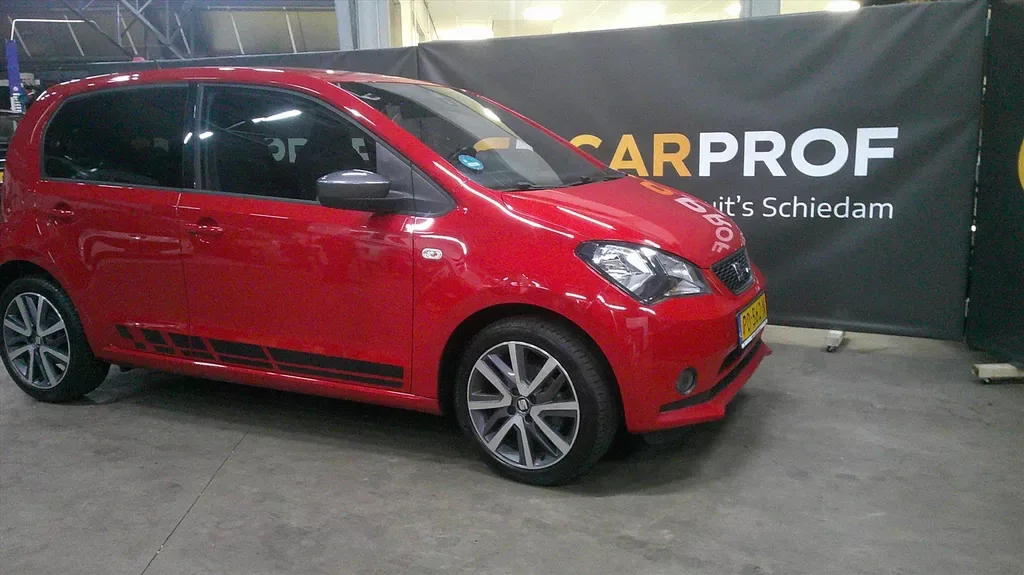 SEAT Mii (2018) — foto 1