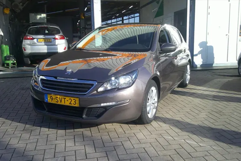 Peugeot 308 (2013)
