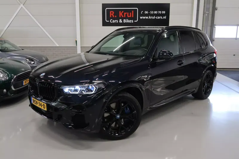 BMW X5 (2022)