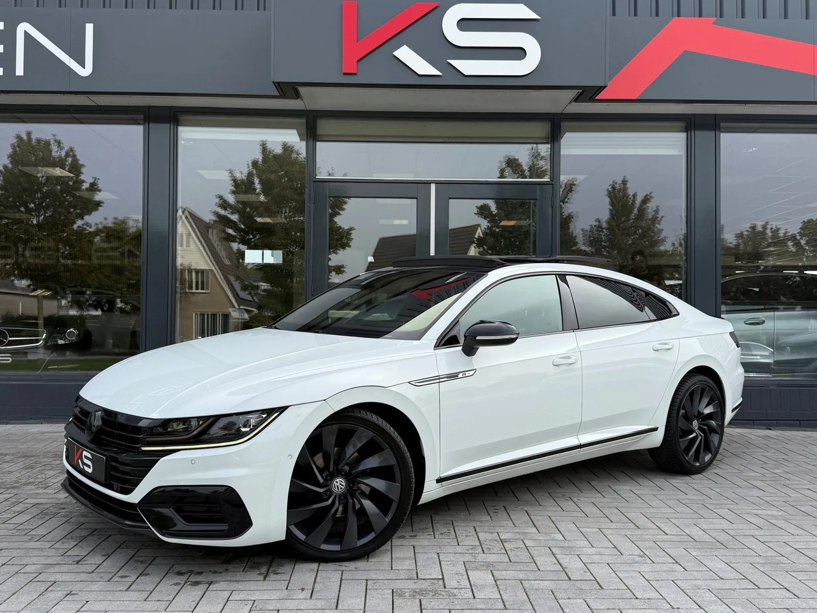 Volkswagen Arteon (2020) — foto 1