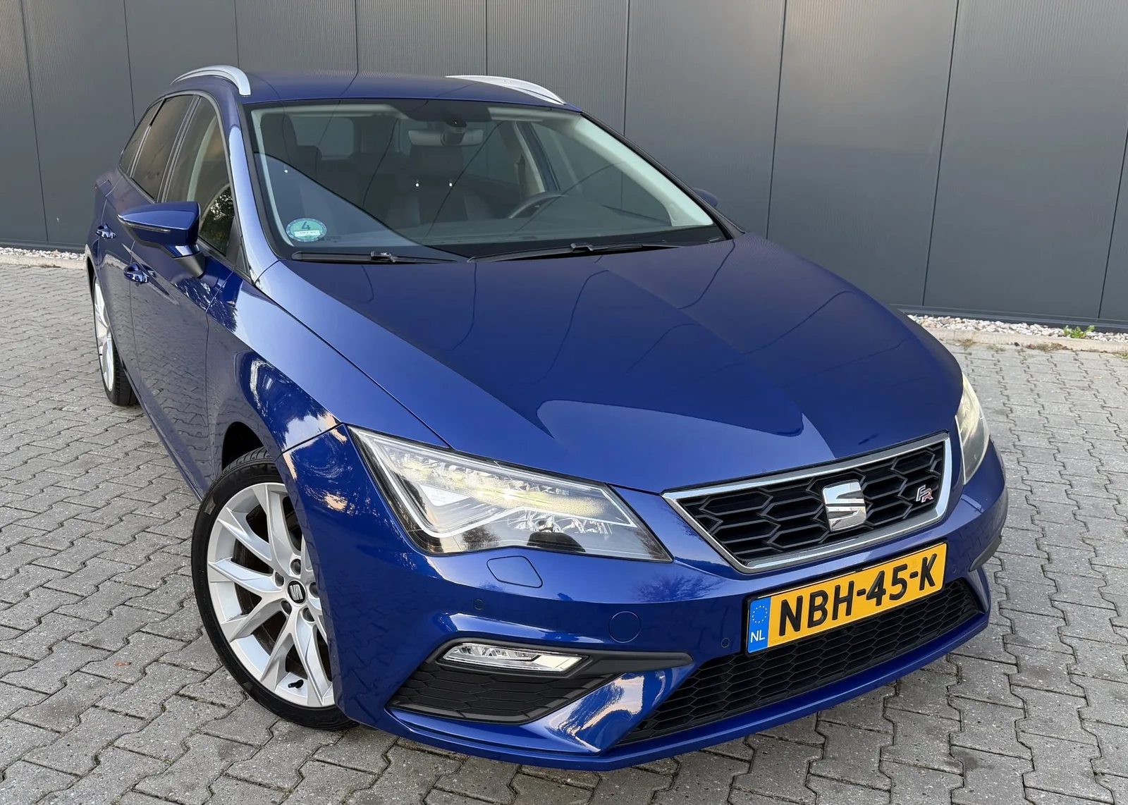 SEAT Leon (2019) — foto 1