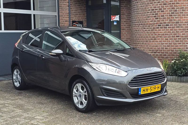 Ford Fiesta (2015)