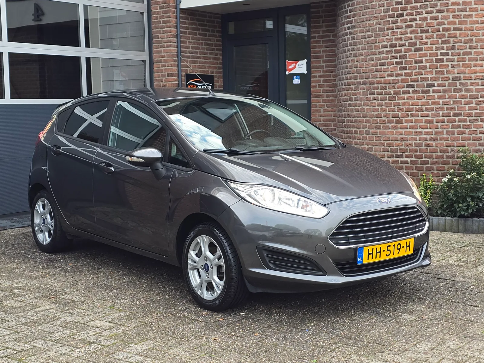 Ford Fiesta (2015) — foto 1