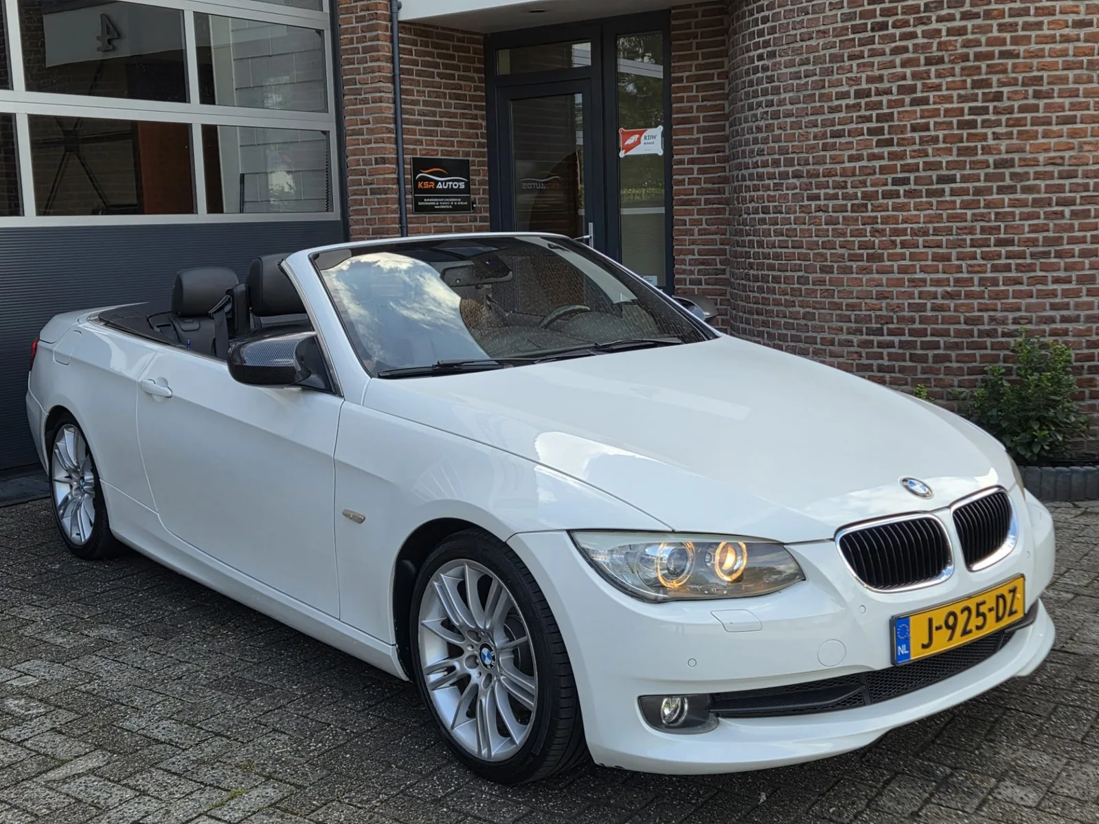 BMW 3-Serie (2011) — foto 1