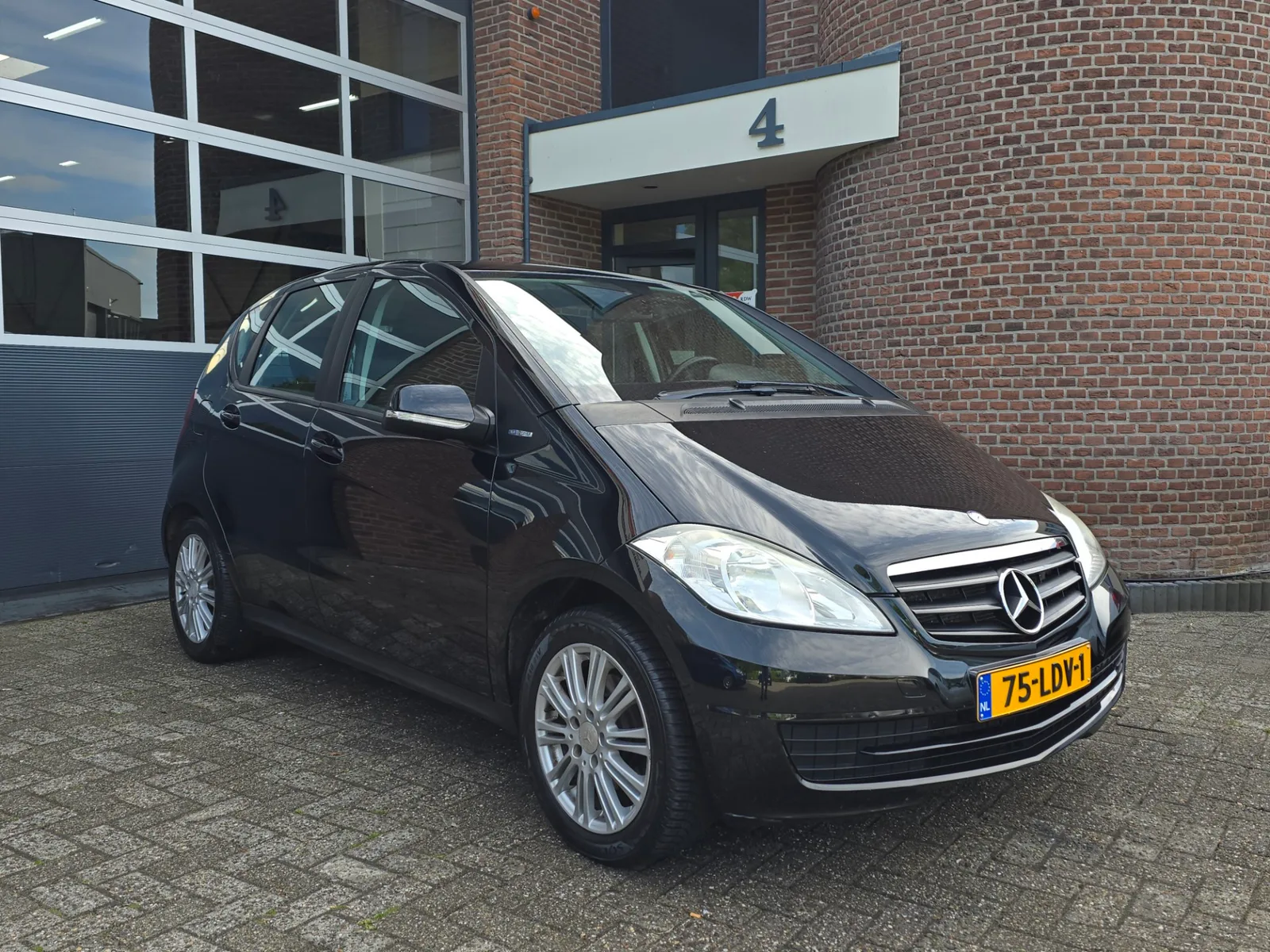 Mercedes-Benz A-Klasse (2010) — foto 1