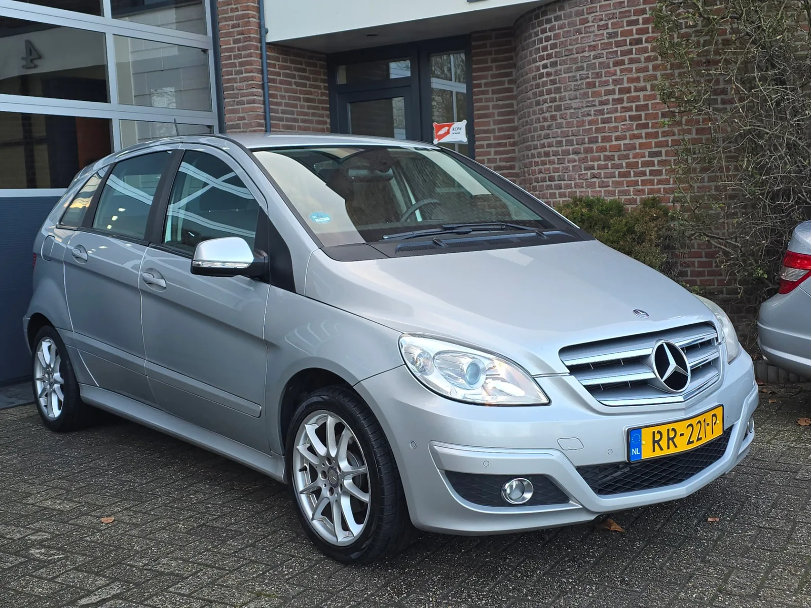 Mercedes-Benz B-Klasse (2009) — foto 1