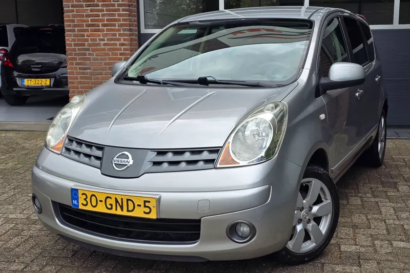 Nissan Note (2008)