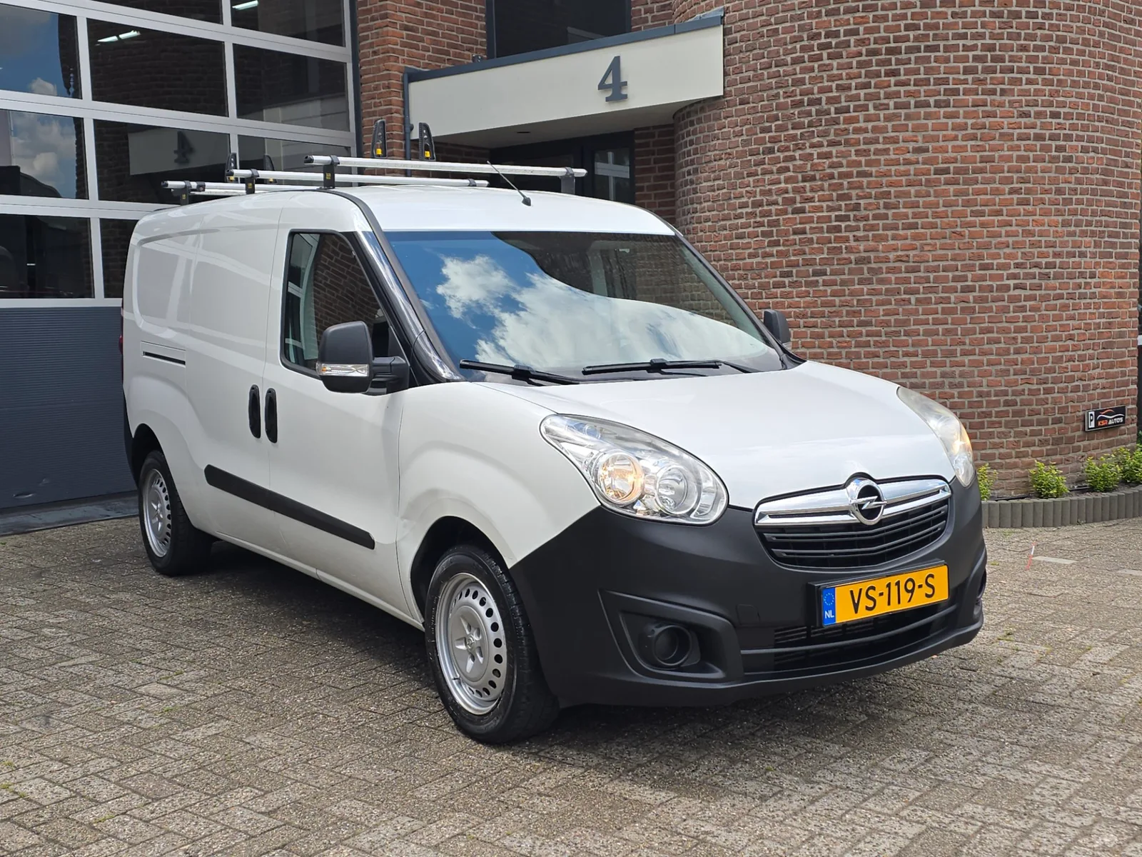 Opel Combo (2015) — foto 1