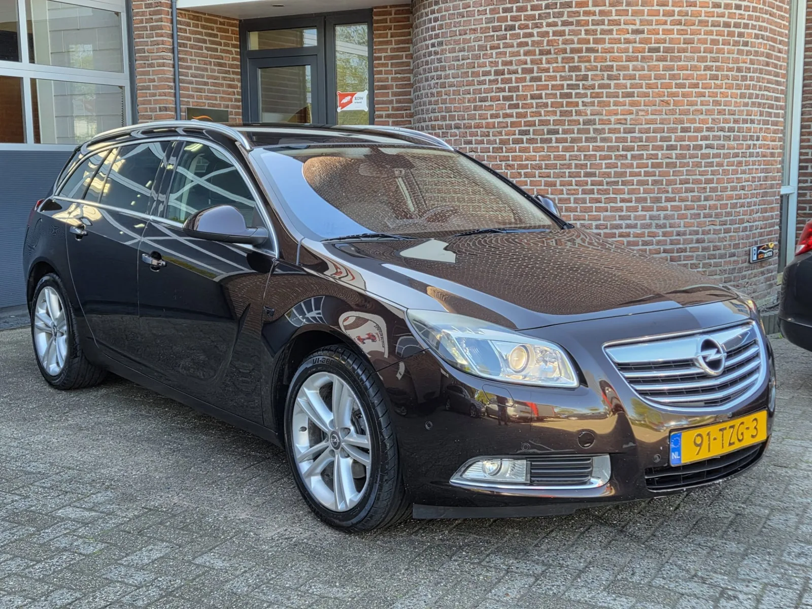 Opel Insignia Sports Tourer (2012) — foto 1