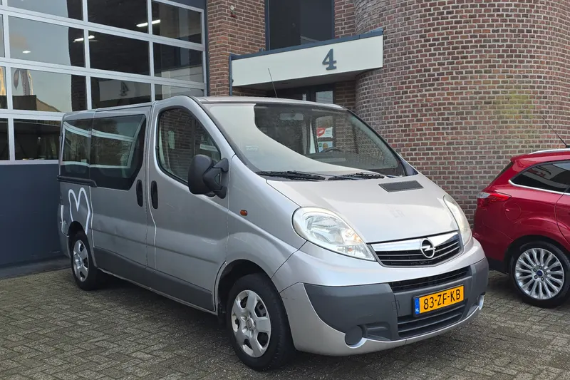 Opel Vivaro (2008)