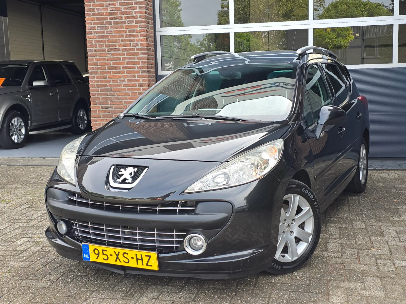 Peugeot 207 (2007) — foto 1