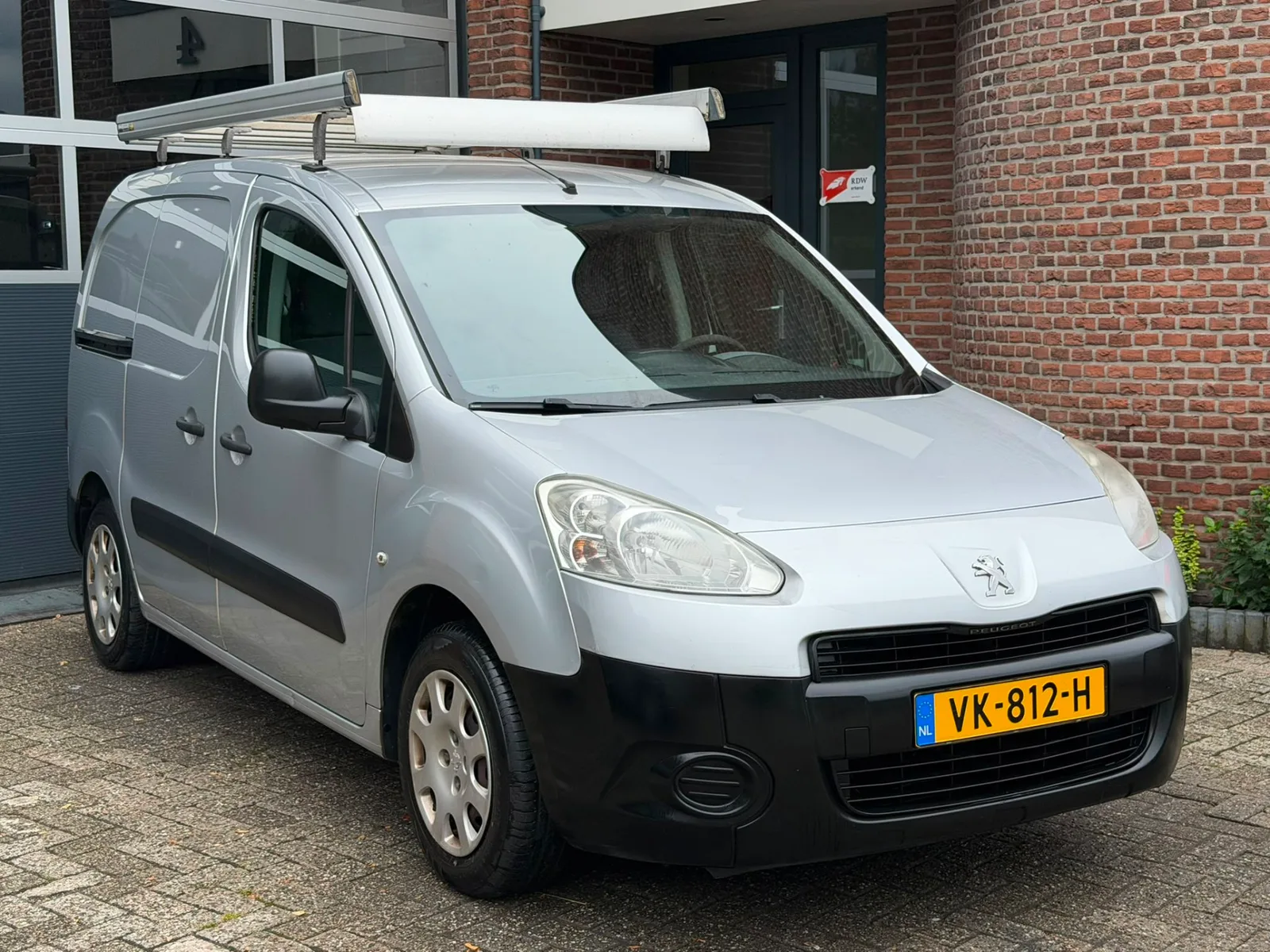Peugeot Partner (2014) — foto 1
