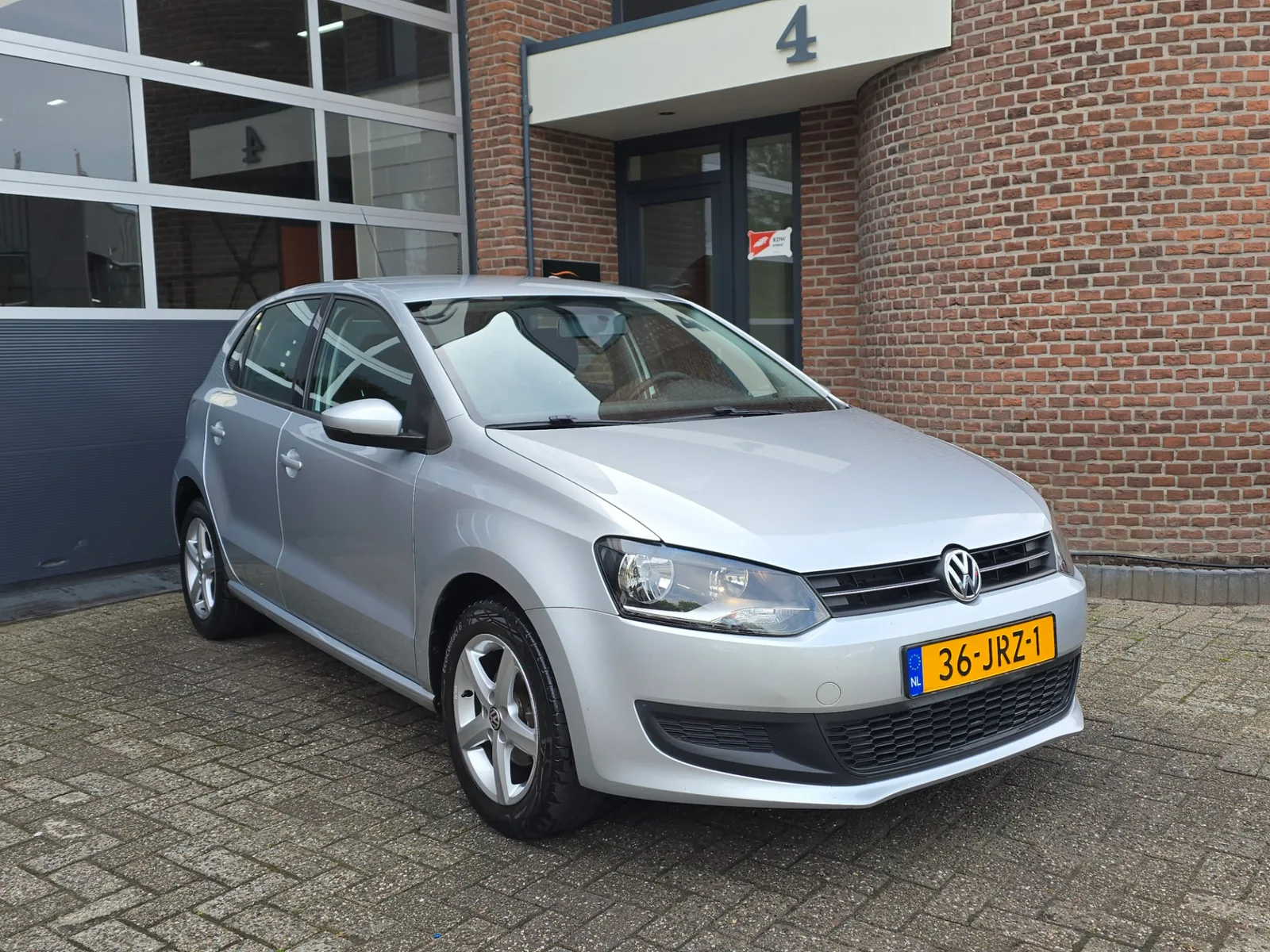 Volkswagen Polo (2009) — foto 1