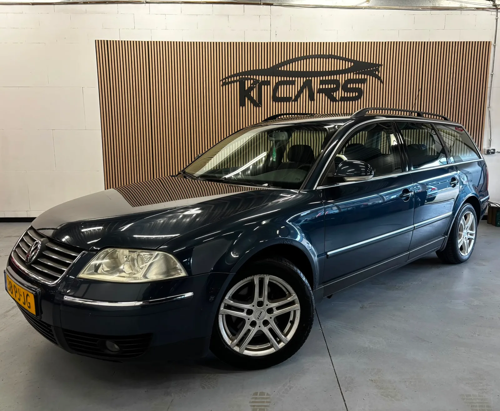 Volkswagen Passat (2004) — foto 1