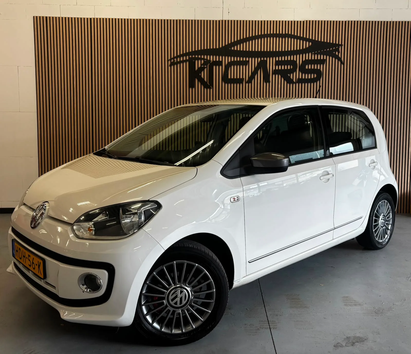Volkswagen Up! (2013) — foto 1