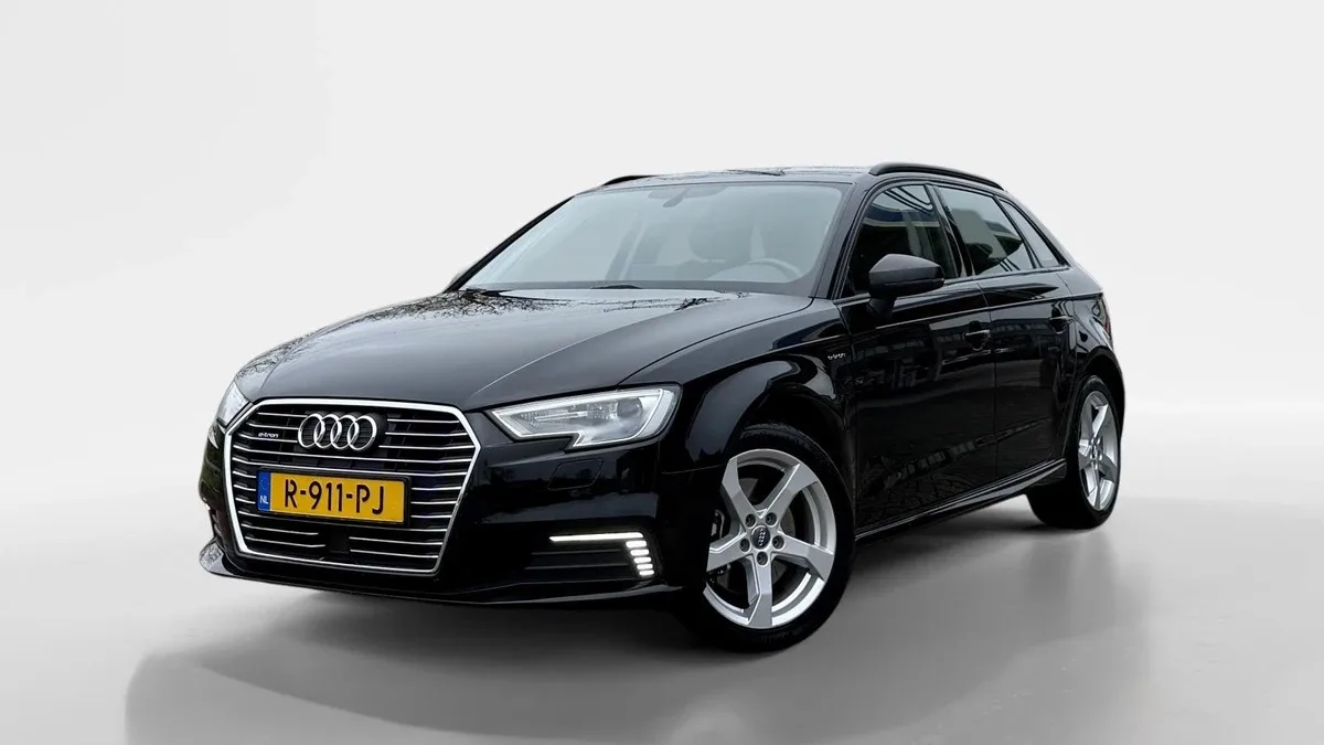 Audi A3 (2017) — foto 1