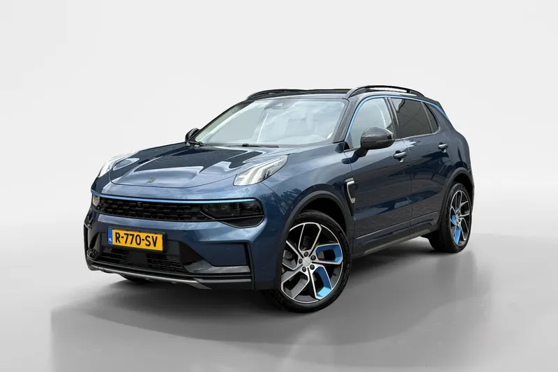 Lynk & Co 01 (2022)