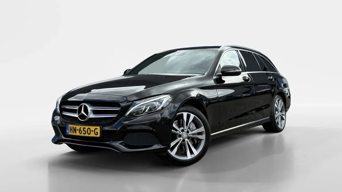 Mercedes-Benz C-Klasse (2015) — foto 1