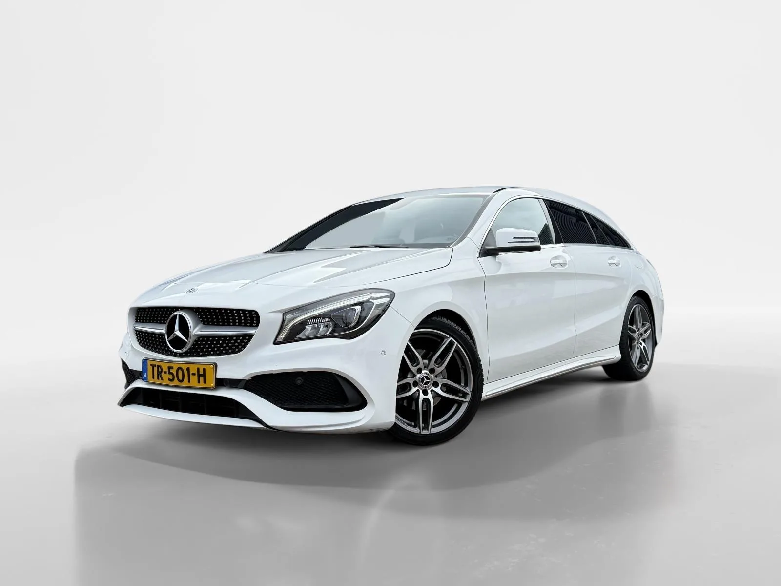 Mercedes-Benz CLA-Klasse (2018) — foto 1