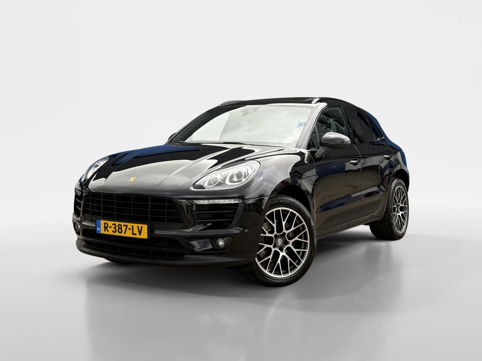 Porsche Macan (2017) — foto 1