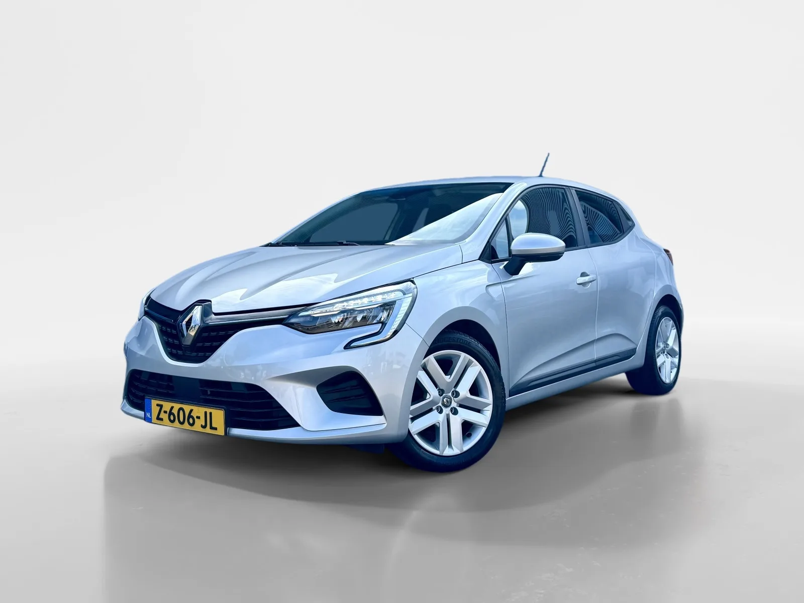 Renault Clio (2021) — foto 1