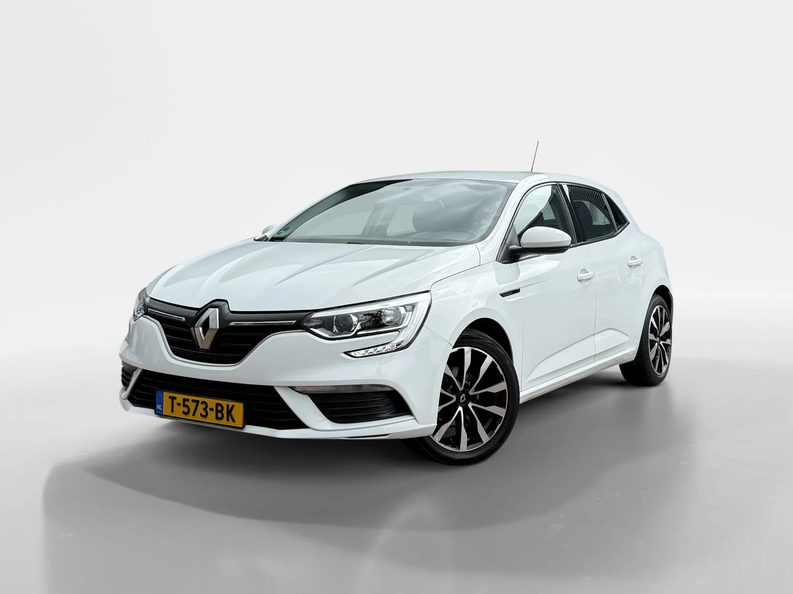 Renault Mégane (2017) — foto 1