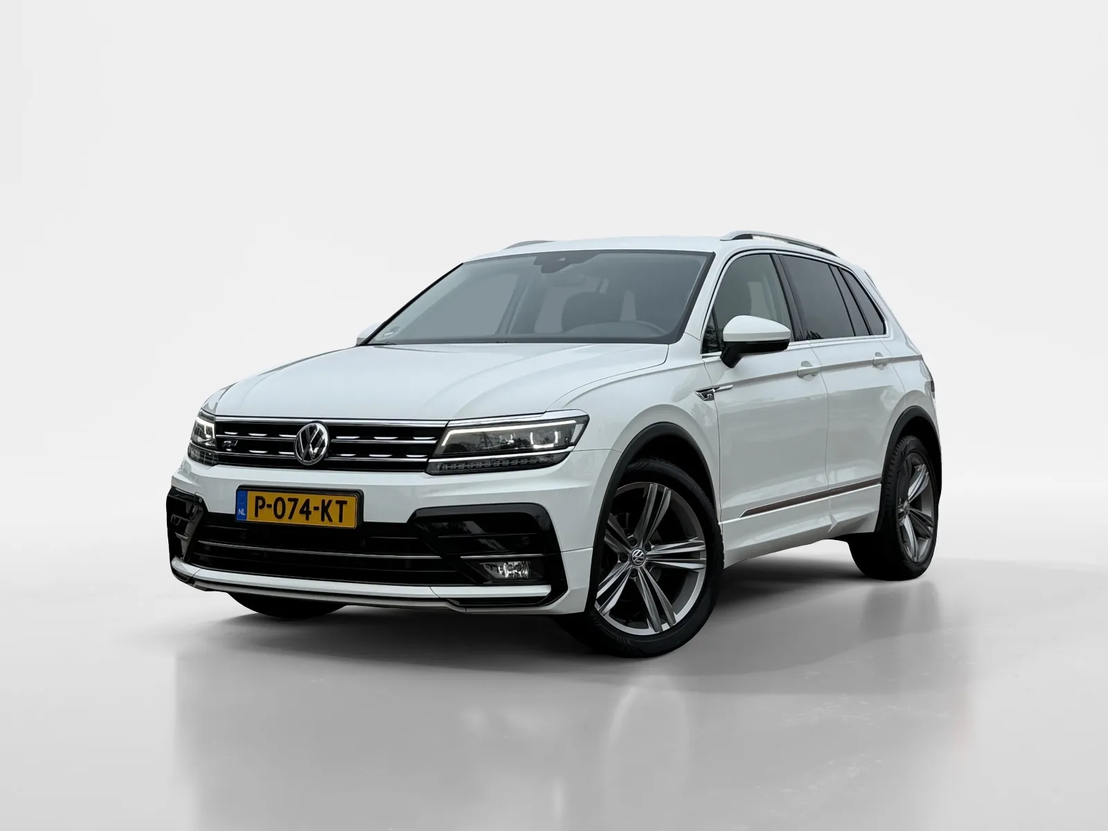 Volkswagen Tiguan (2020) — foto 1