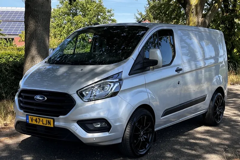 Ford Transit (2023)