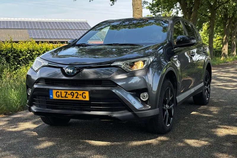 Toyota RAV4 (2018)