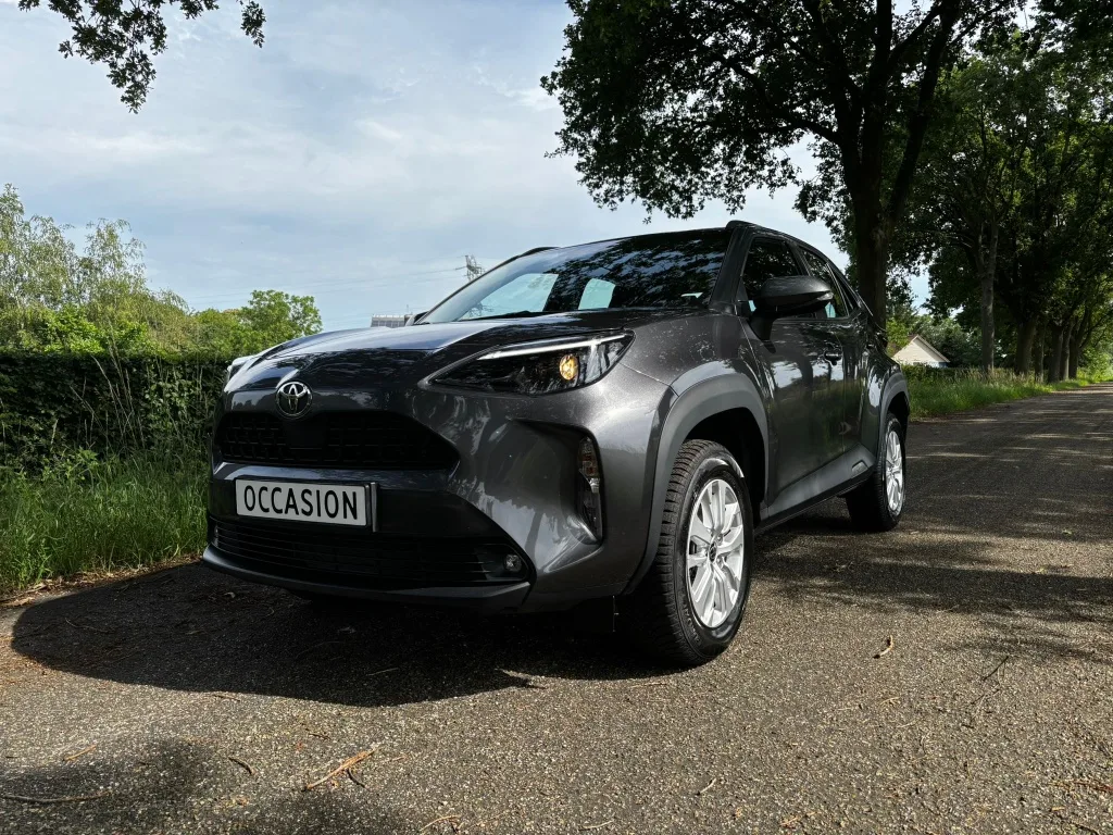 Toyota Yaris (2025) — foto 1