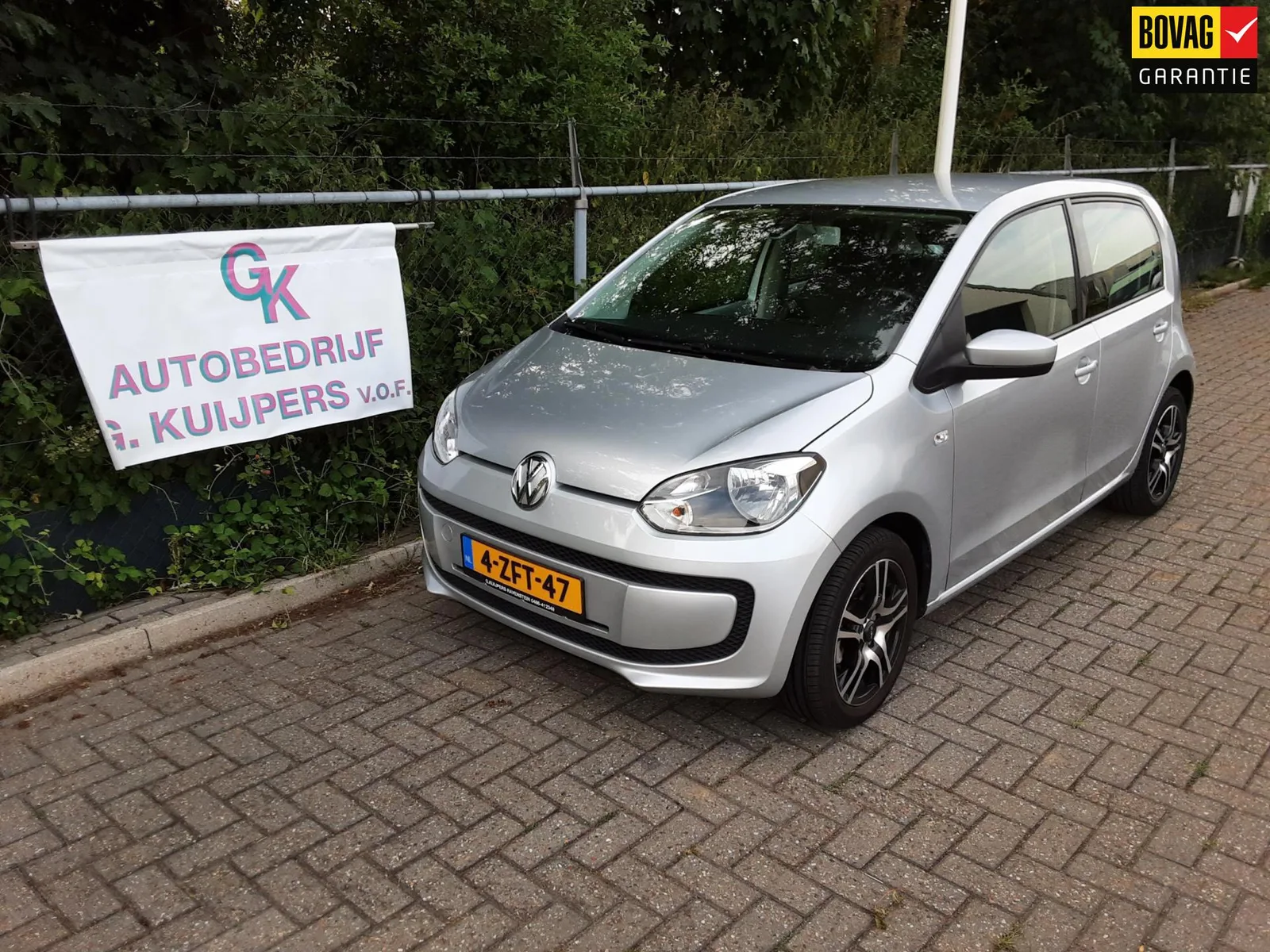 Volkswagen Up! (2015) — foto 1