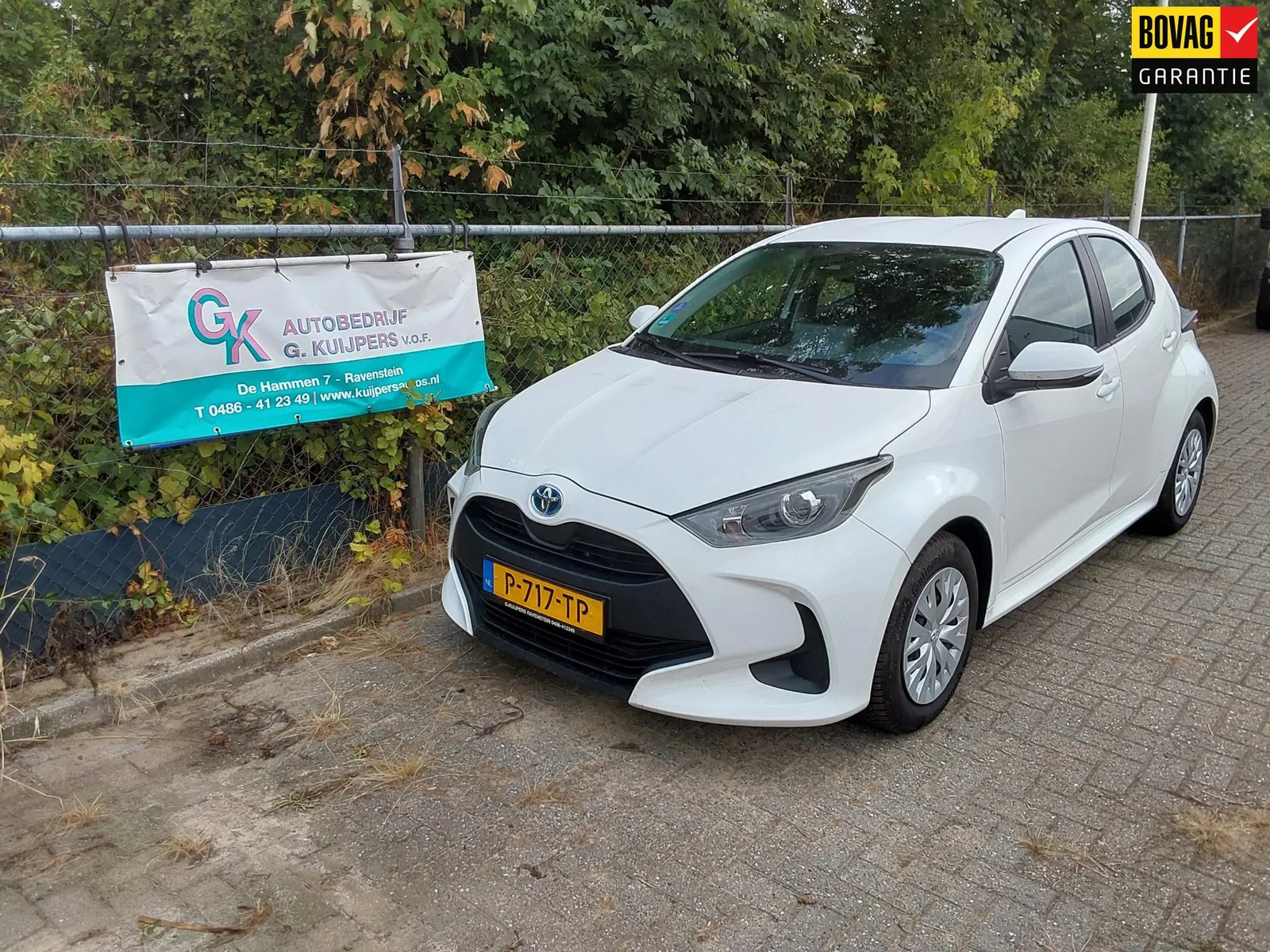 Toyota Yaris (2022) — foto 1