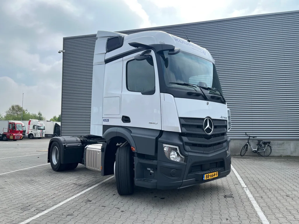 Mercedes-Benz Actros (2025) — foto 1