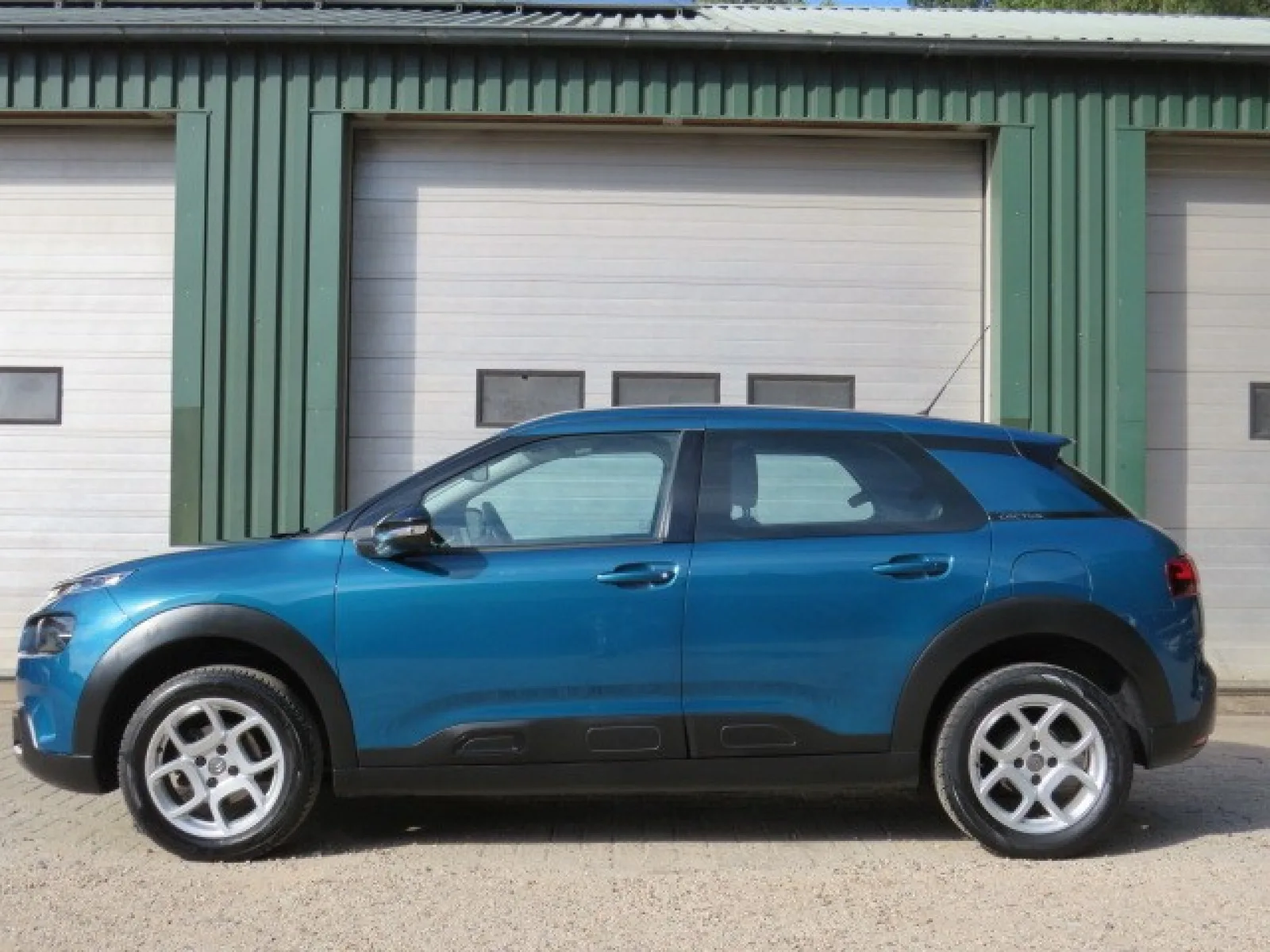 Citroën C4 Cactus (2018) — foto 1