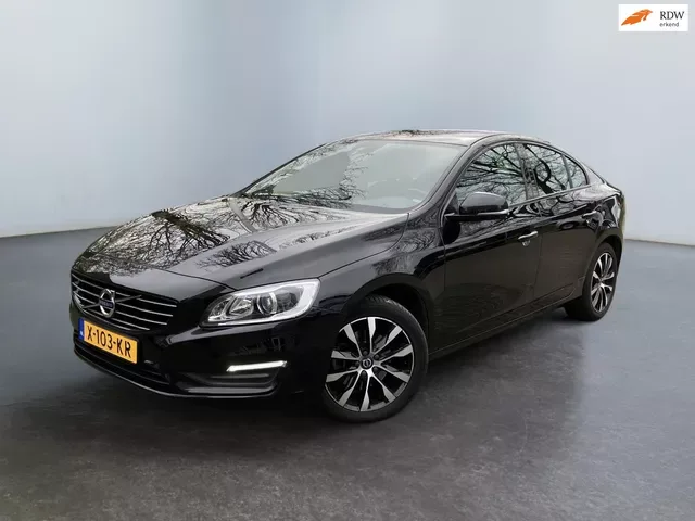 Volvo S60 (2019) — foto 1