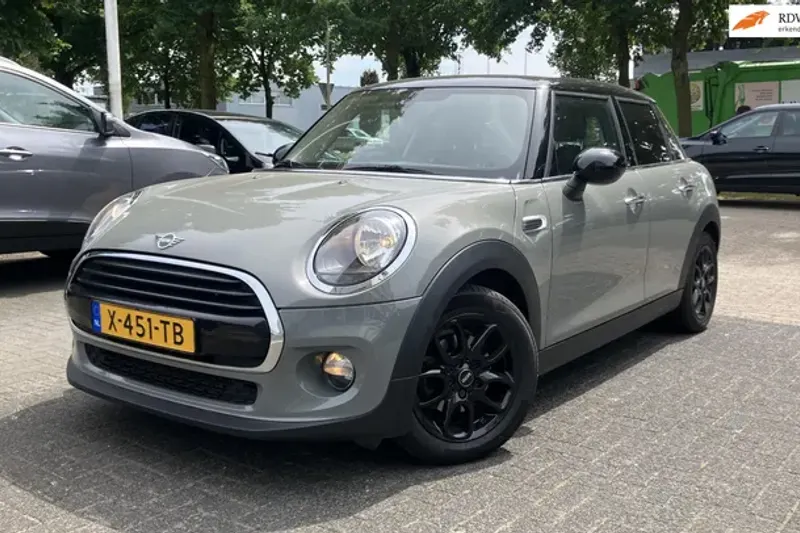 MINI Cooper (2018)