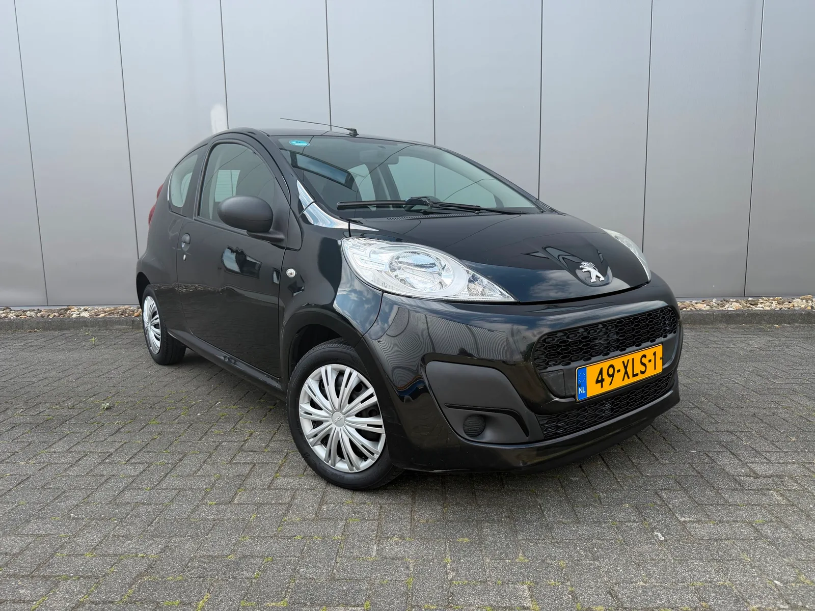 Peugeot 107 (2012) — foto 1