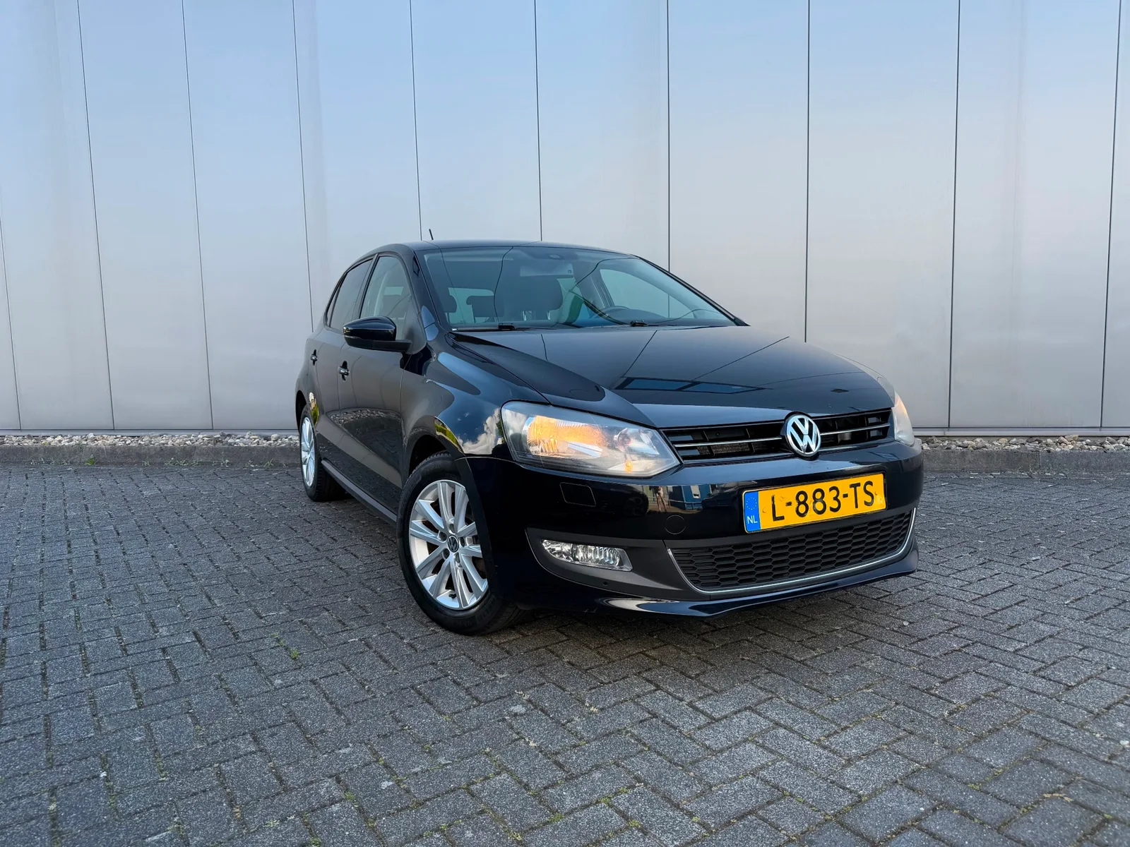 Volkswagen Polo (2012) — foto 1