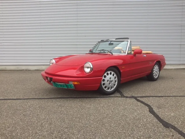 Alfa Romeo Spider (1991) — foto 1