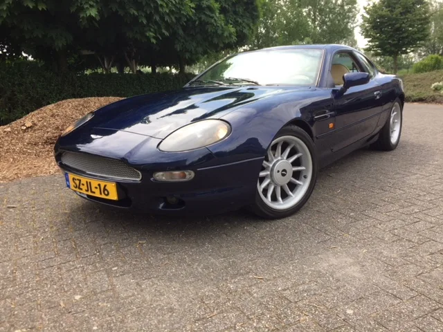 Aston Martin DB7 (1998) — foto 1